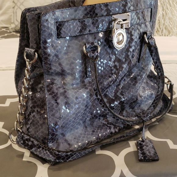 Michael Kors python large bag - Picture 2 of 2